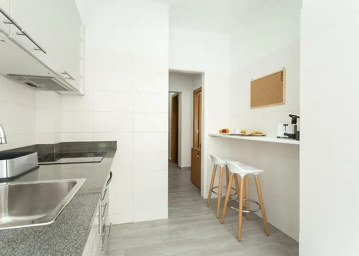 First House * Lisboa